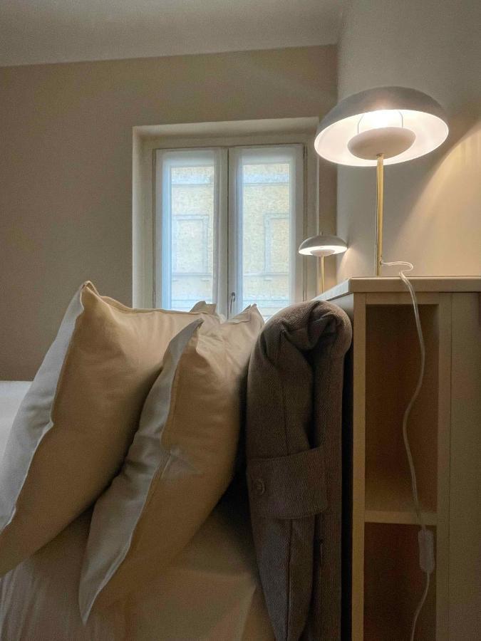 Ca Bela - Moscova Apartment Milan Bagian luar foto